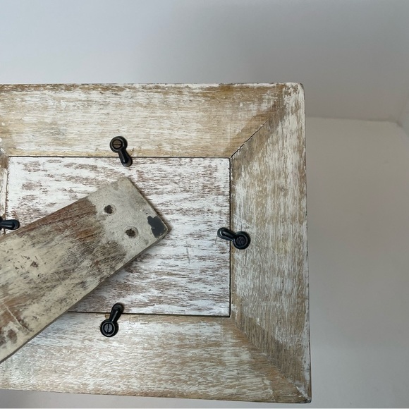 Wooden Picture Frame - Picture 12 of 15